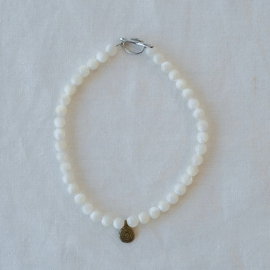 Natural Stone Choker - Mother of Pearl